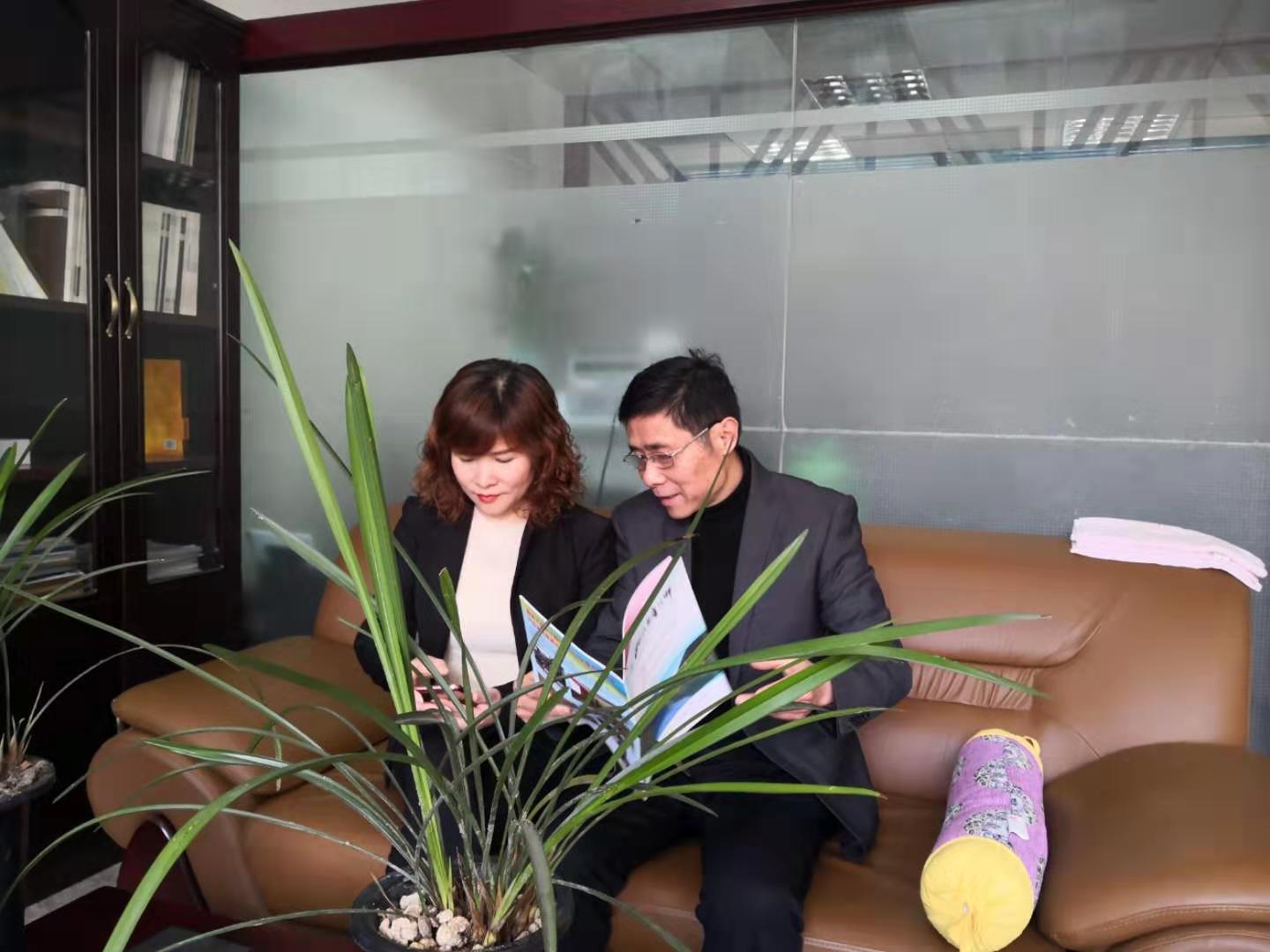 双人坐1.jpg